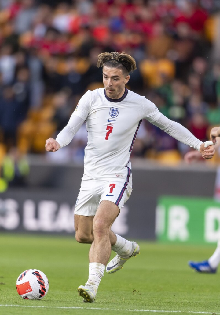 另一个是凭 另一个是凭